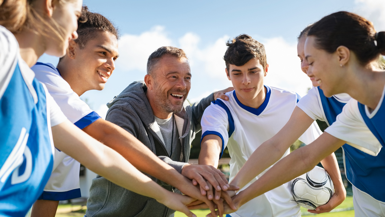 how-coaches-and-parents-can-work-together-sports-connect